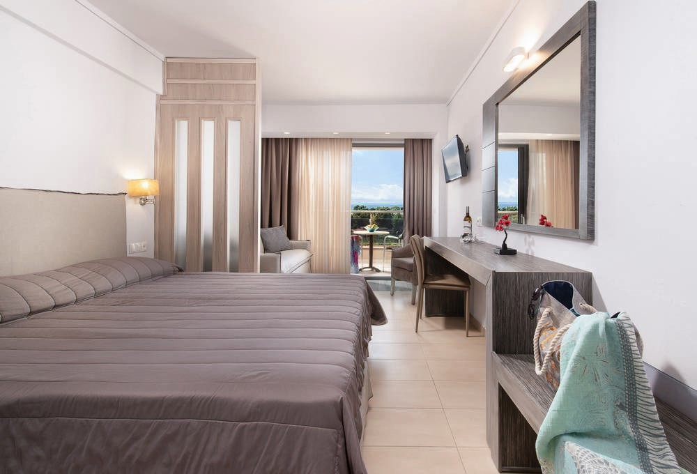 Deluxe Double Side Sea View